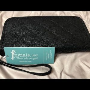 Initials, inc Clutch